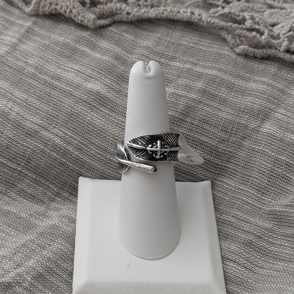Silver Feather Adjustable Ring